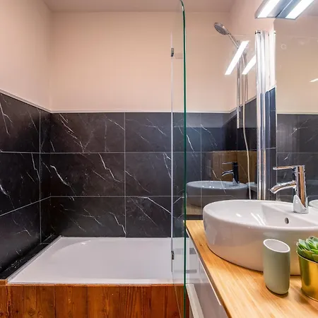 Le Cry - Cosy 2pax - Free Parking - 5mn Center