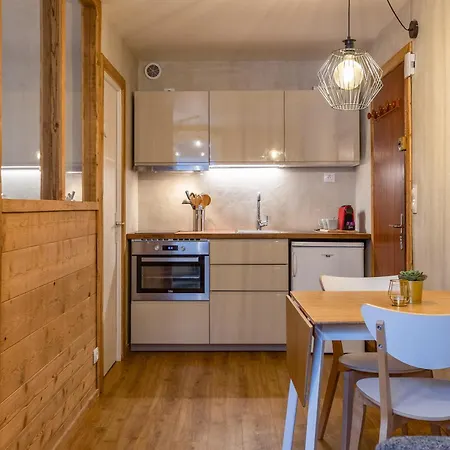 Le Cry - Cosy 2pax - Free Parking - 5mn Center
